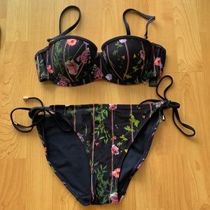 Ted Baker Bikini size 2. Alternative styles avail.